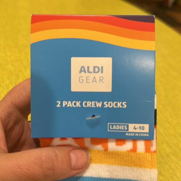 NEW ALDI Gear 2024 Crew Socks Six Pairs Total 3 Two Packs Women’s Size  4-10 - Picture 9 of 10